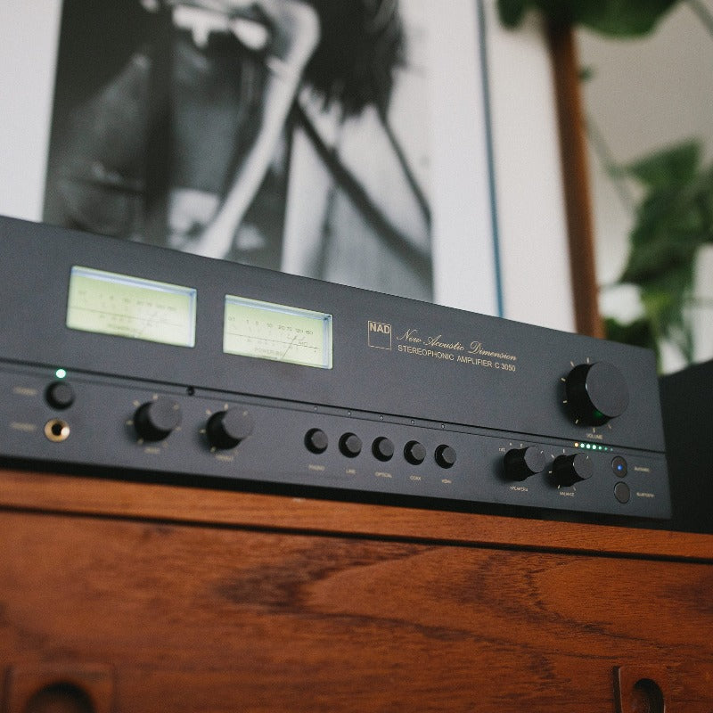 NAD C 3050 Stereo Amp with BluOs